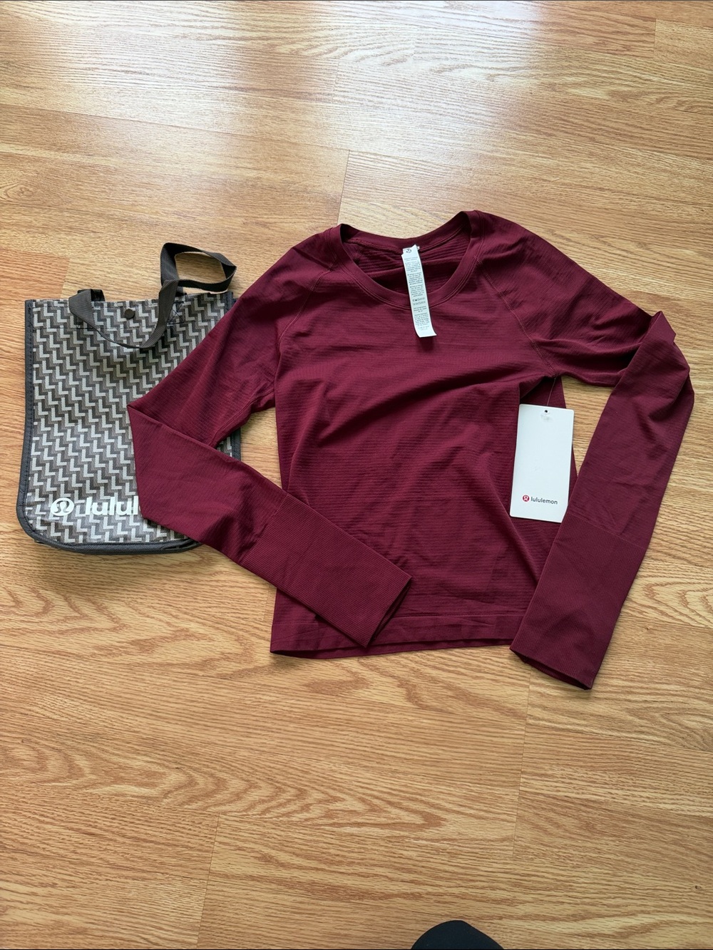 lululemon athletica Women's Long-Sleeve Crew Top - Wine